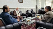 دیدار آقای میرخلفی رئیس اداره امورشعب بانک ملی و دبیرکمیسیون هماهنگی بانک‌های استان قم با آقای حجت الاسلام دکتر فراهانی فرد، مشاور محترم وزیر اقتصاد.