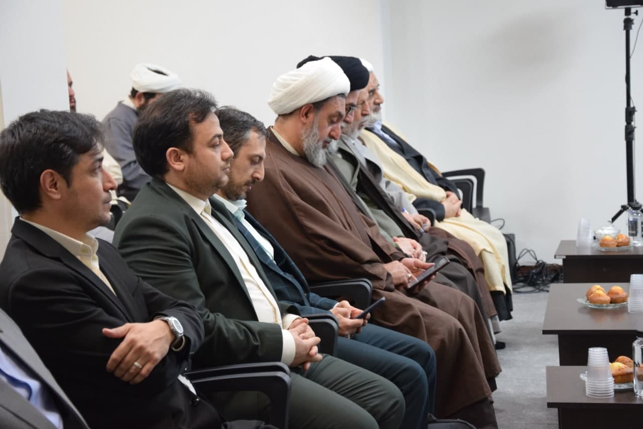 آئین اختتامیه اولین مدرسه زمستانه سیاستگذاری اقتصاد اسلامی عصر روز پنجشنبه 3 اسفند 1402 در موسسه عالی فقه و علوم اسلامی قم برگزار شد.