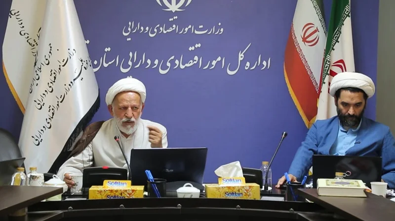 دانلود و مشاهده جلسه اول نقد نظام بانکداری از حجت الاسلام دکتر سعید فراهانیفرد