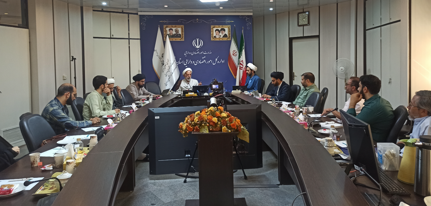 اولین نشست علمی نقد نظام بانکداری و سیاست‌گذاری پولی و ارزی برگزار شد